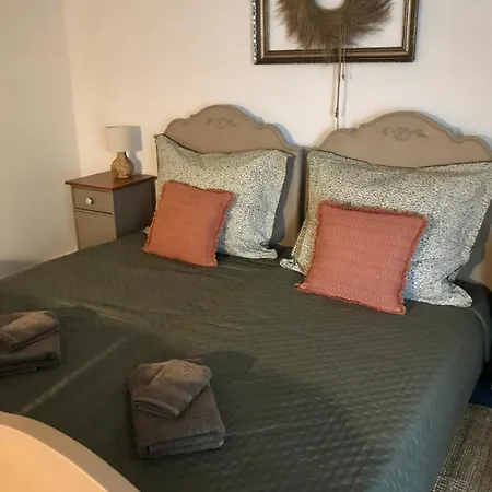 3 Minuty Od Zizkova Namesti